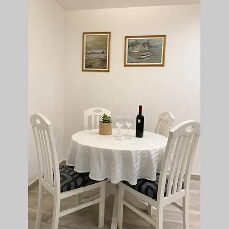 Ivana Apartment Makarska